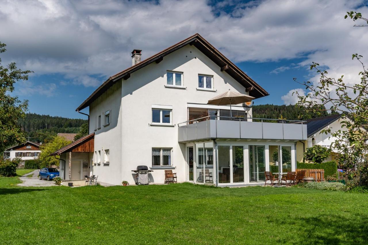 Ferienwohnung Metzler - Blick Auf Die Berge Gofis Exterior photo